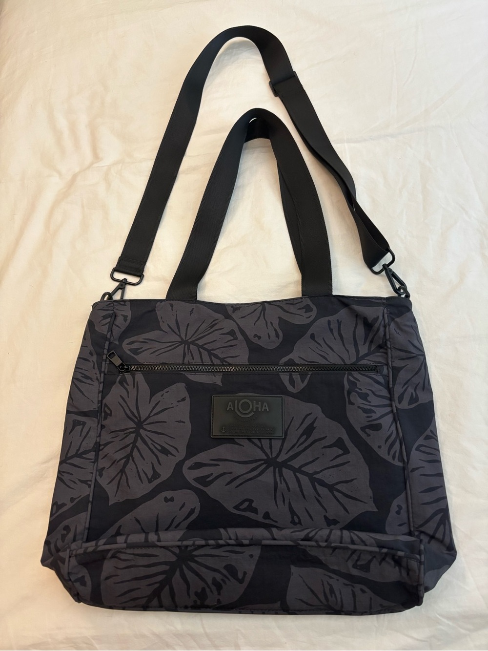 ALOHA Collection Black Floral-Print